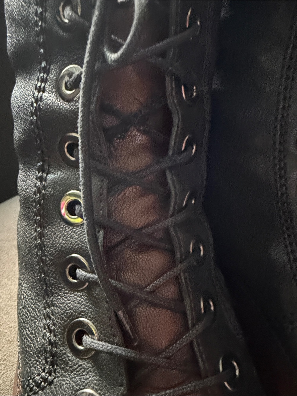 Vintage Stuart Weitzman Black & Brown Combat Leather Lace-Up Boots Womens 9 - Picture 3 of 11